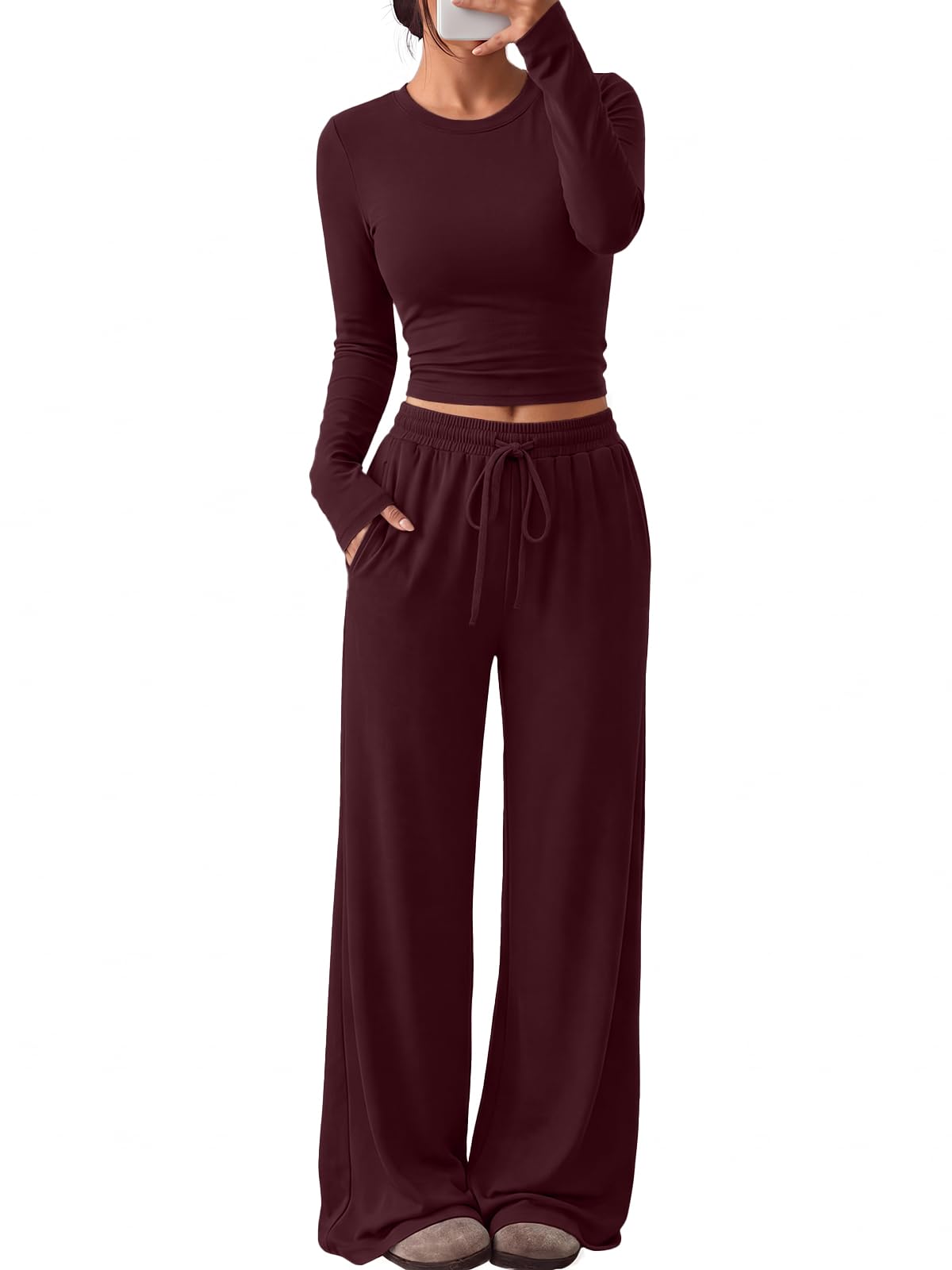 Women's 2 piece lounge set bottoms with pockets, front view