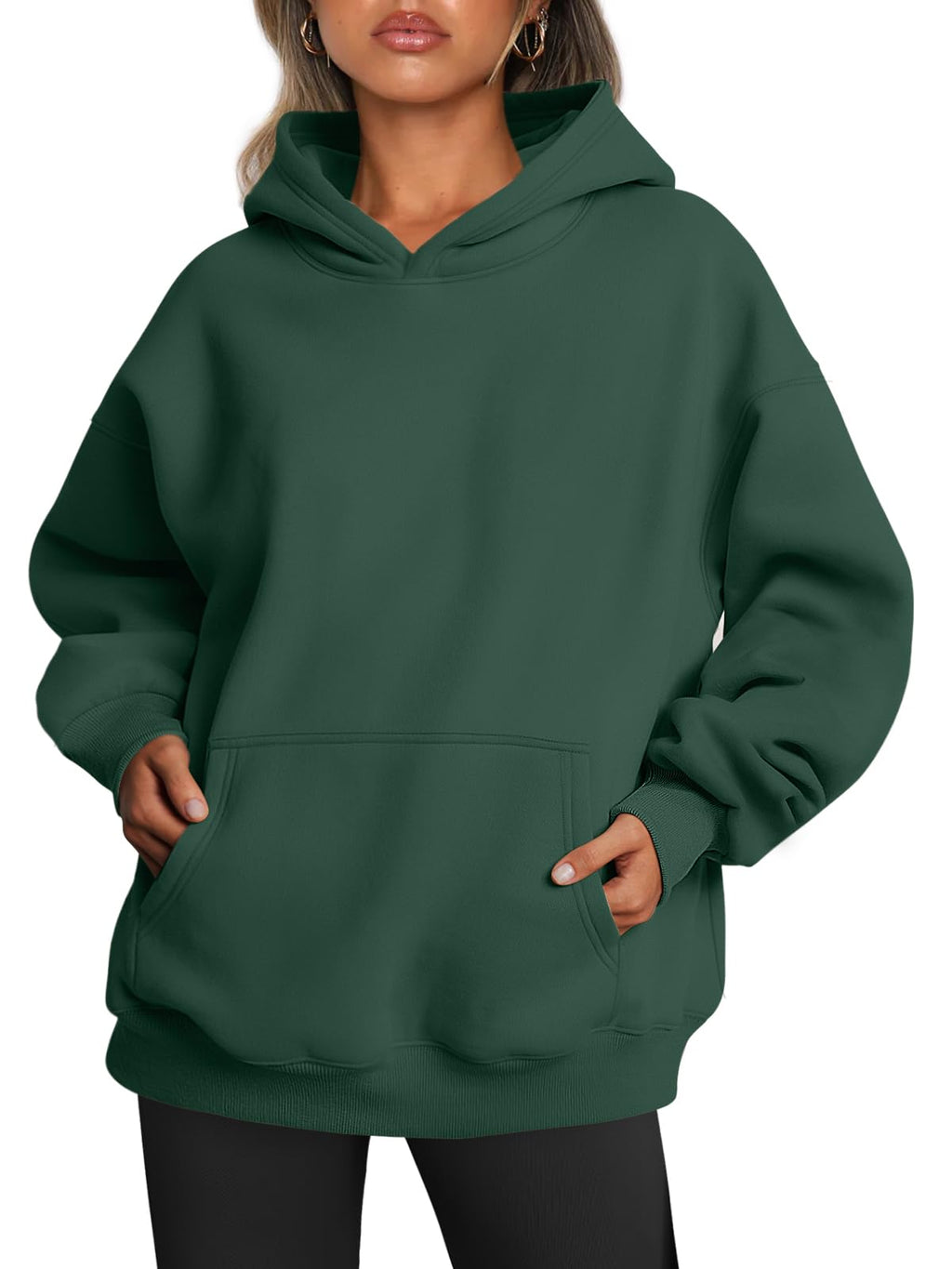 Women's oversized hoodie sweatshirt front pocket close-up