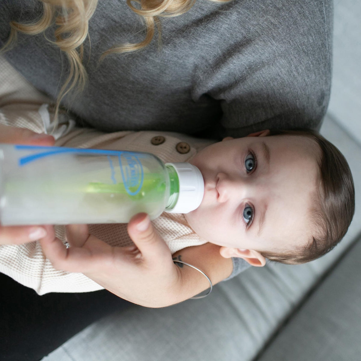 Dr. Brown's Anti-Colic Options+ Narrow Glass Baby Bottle, 8 oz/250 mL, with Level 1 Slow Flow Nipple, BPA-Free, 0m+, 1 Pack - Jansha Store