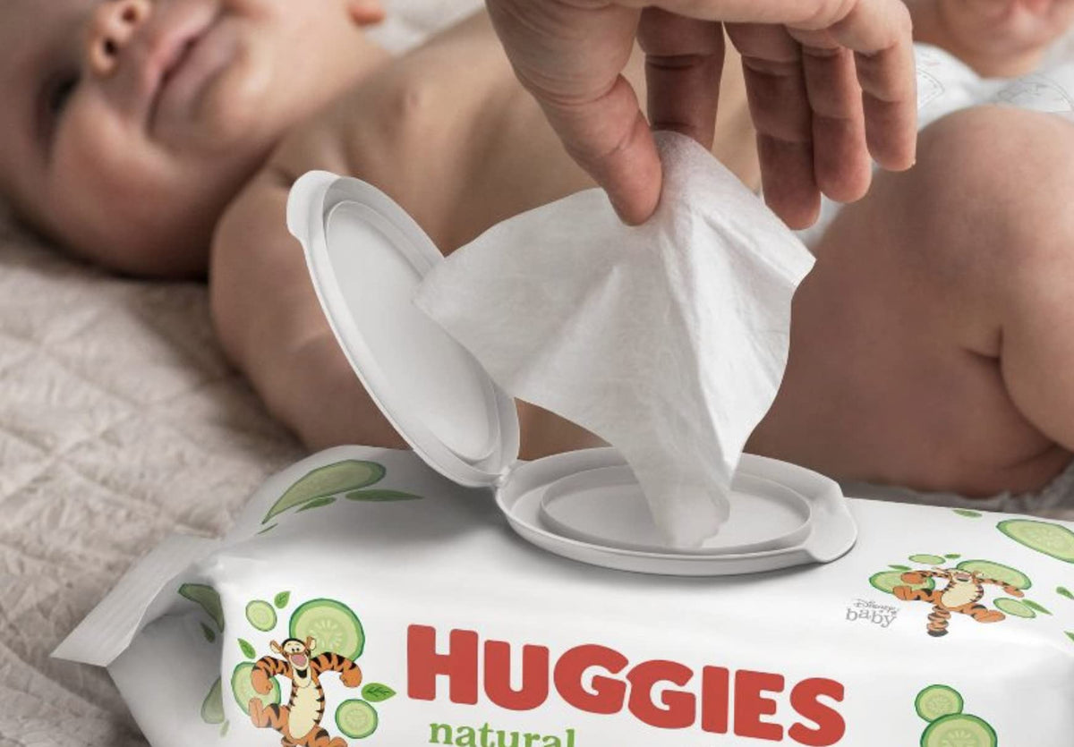 Huggies Natural Care Cucumber, Aloe and Vitamin E Baby Wipes, Hypoallergenic, Scented, 10 Flip-Top Packs (560 Wipes Total), Packaging May Vary - Jansha Store