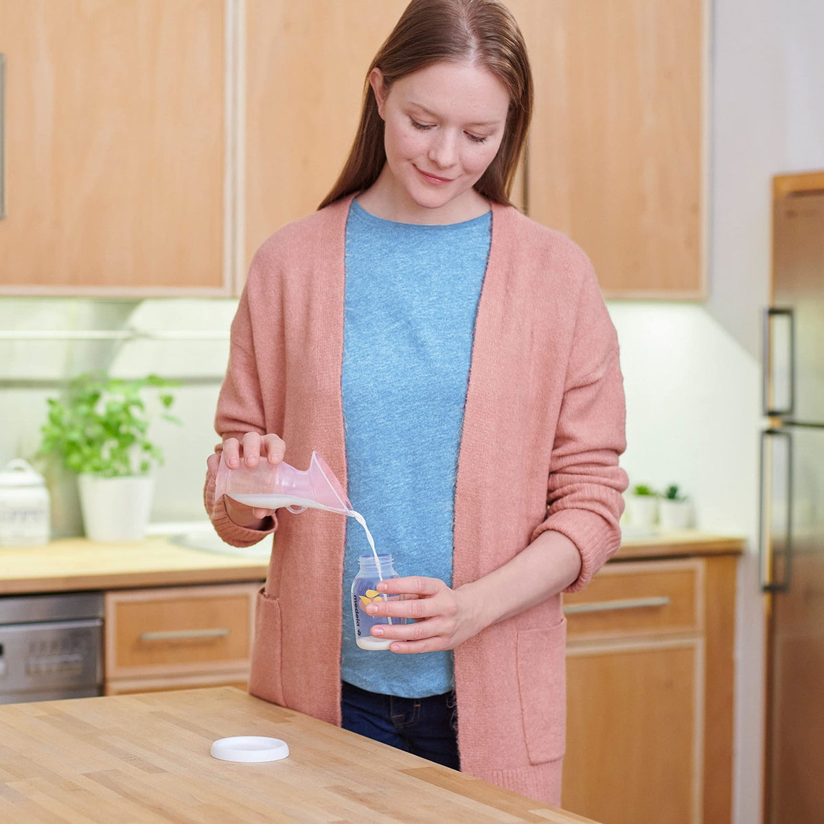 Medela Harmony Manual Breast Pump, On-the-Go, More Milk Output - Jansha Store